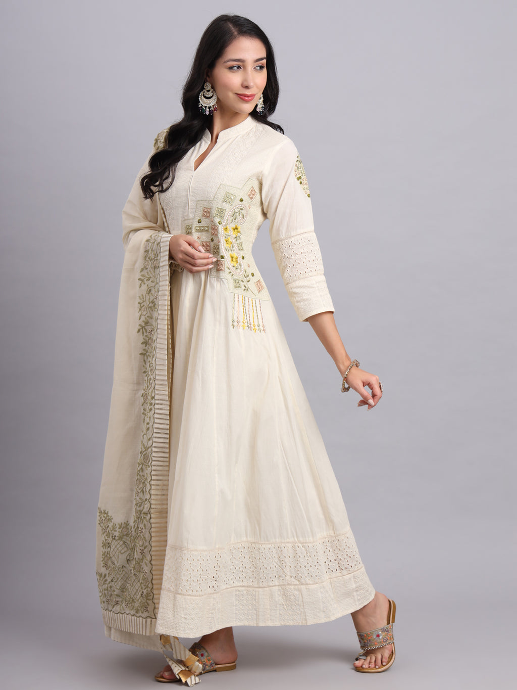 Anguri Anarkali – Regal Charm with Subtle Embroidery