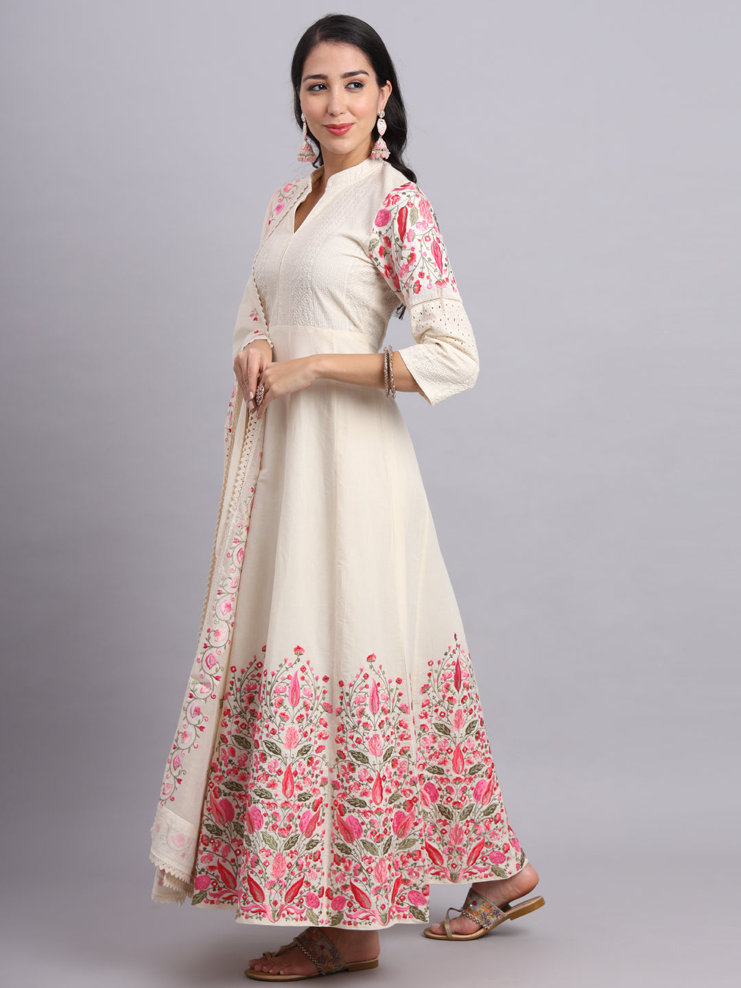 Pakiza Anarkali 2 – Timeless Grace with Subtle Embroidery