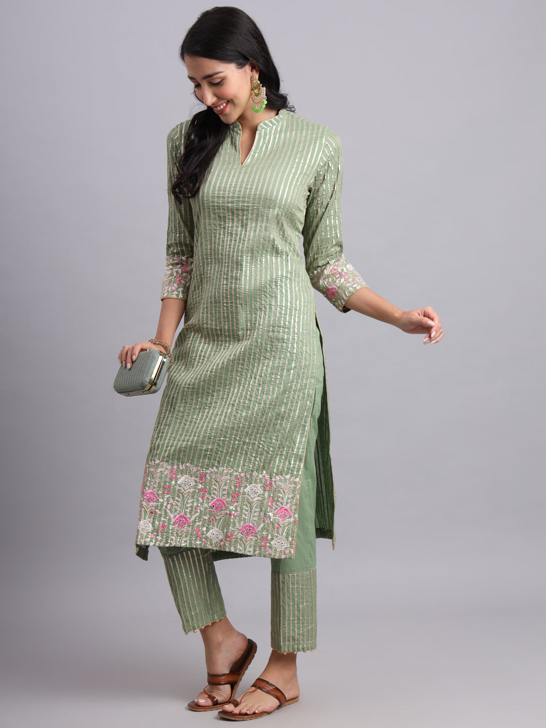 Shabreen Festive Green Straight Kurta Set – Traditional Gota & Floral Design