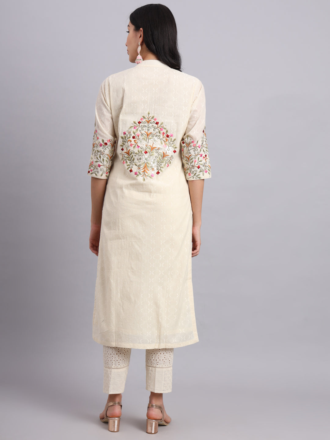 The Ivory Bloom Kurta Set – Graceful Embroidery for Women