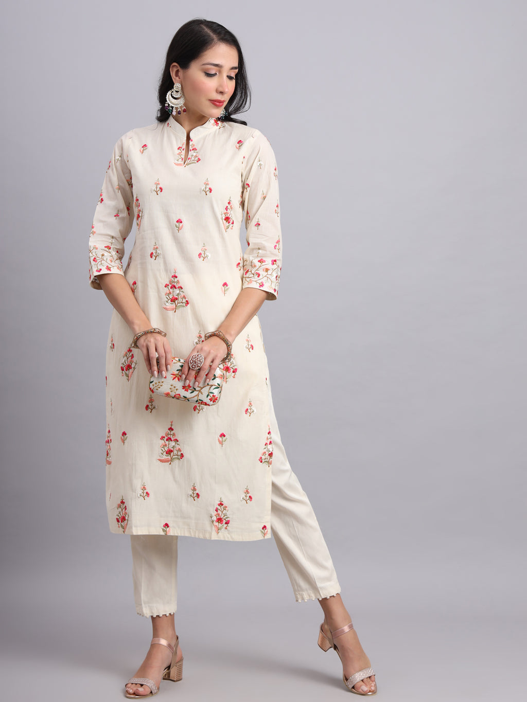 Floral Embroidered Maslin Kurta Set – Elegant Soft Ethnic Wear