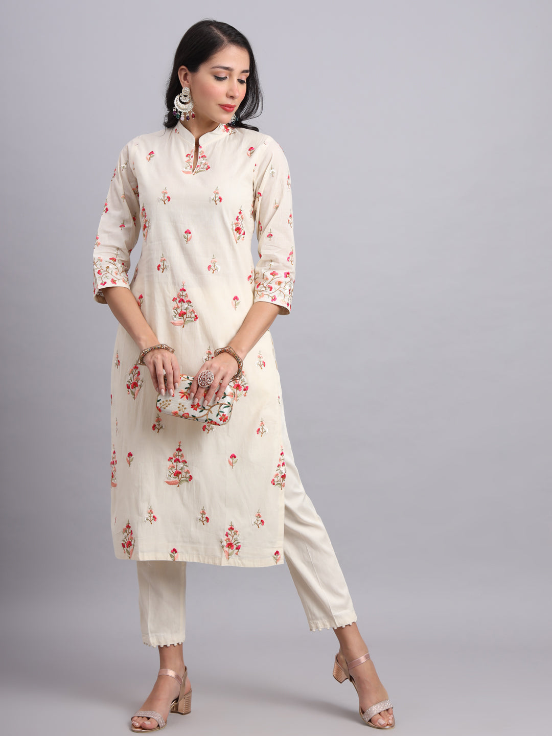 Floral Embroidered Maslin Kurta Set – Elegant Soft Ethnic Wear