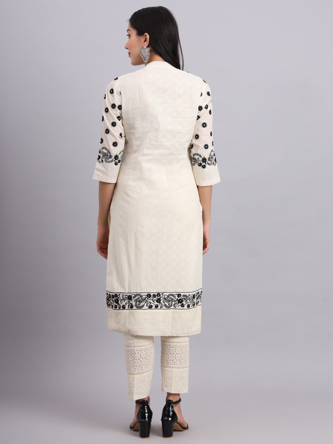 Elysian Black Yoga Set – Comfortable & Stylish Ethnic Wear for Relaxed Days