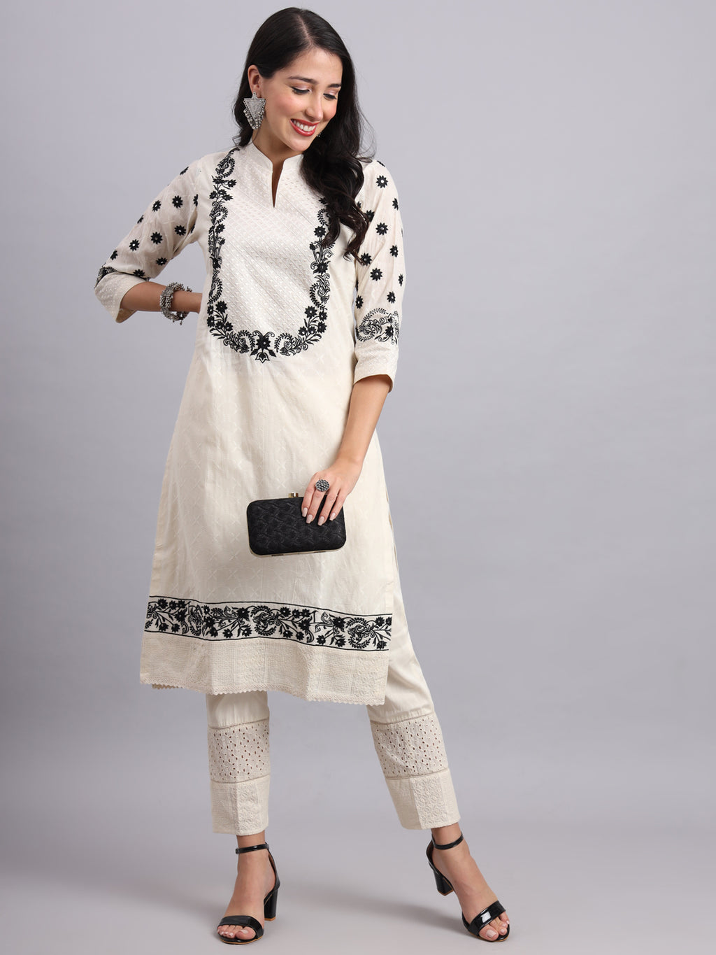 Elysian Black Yoga Set – Comfortable & Stylish Ethnic Wear for Relaxed Days