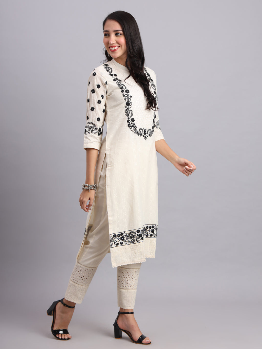 Elysian Black Yoga Set – Comfortable & Stylish Ethnic Wear for Relaxed Days