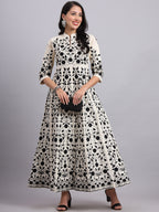 Royal Kashmiri Black Kurta Set – Traditional Kashmiri Embroidery for Weddings