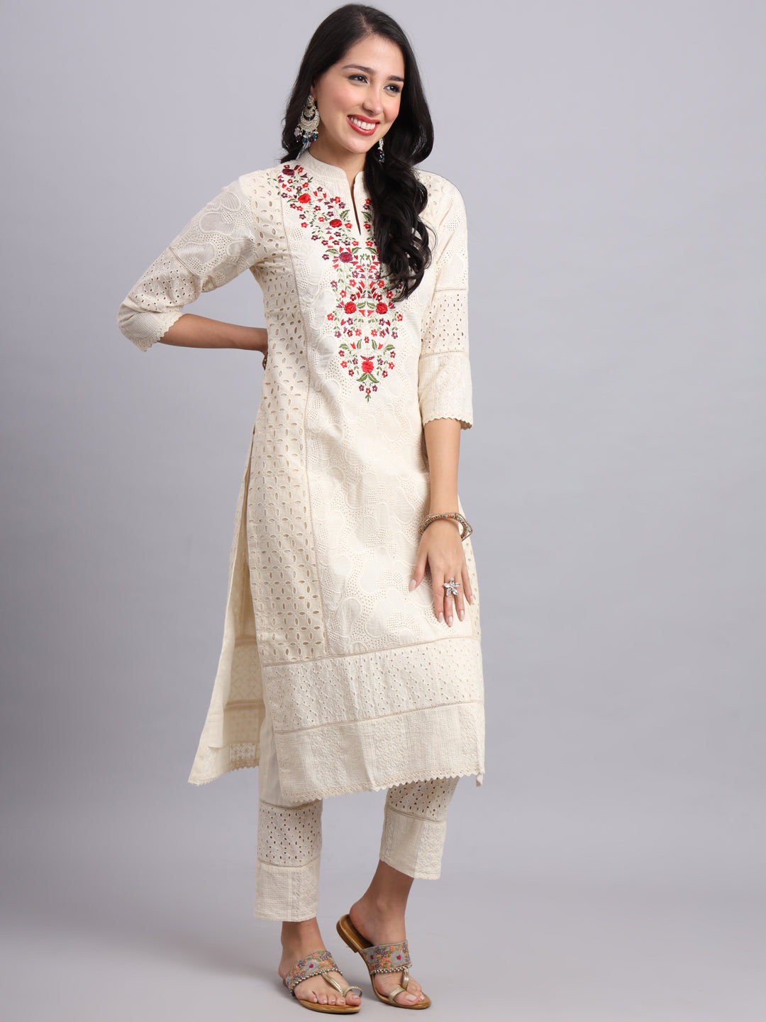 Ivory Kurta with Red Embroidery & Pants – Elegant Ethnic Wear