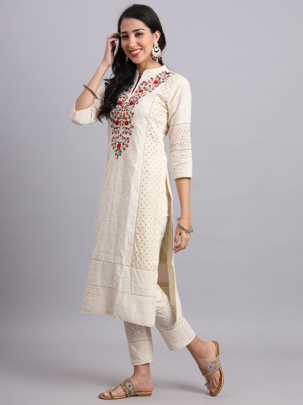 Ivory Kurta with Red Embroidery & Pants – Elegant Ethnic Wear