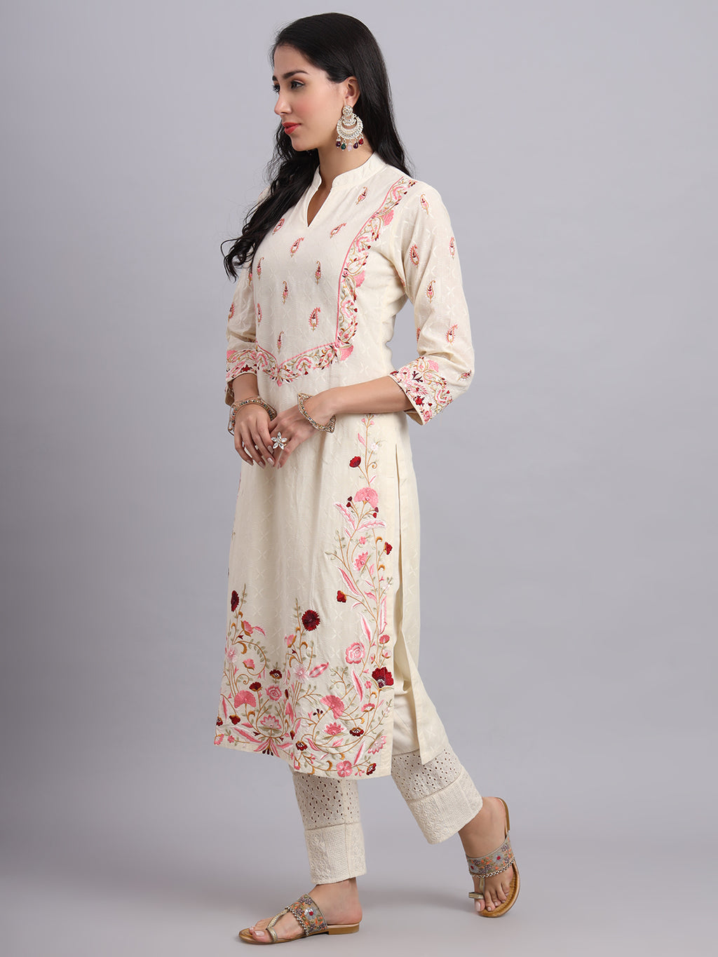 Ambi Red Blossom Floral Embroidered Kurta Set for Women
