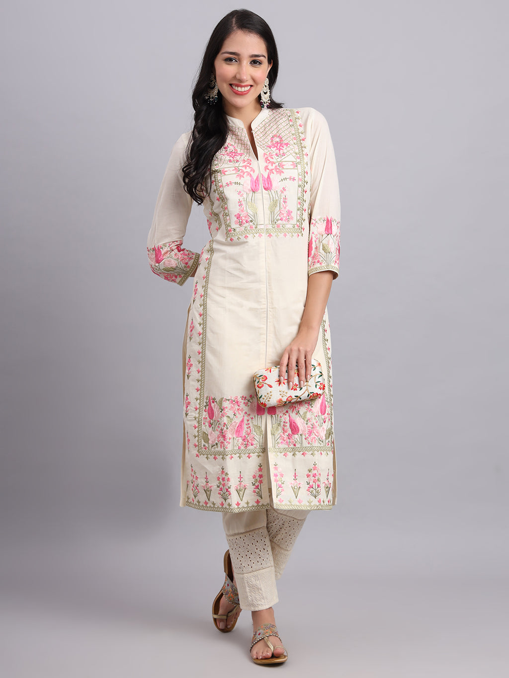 Floral Embroidered Kurta Set – Elegant Pink Floral Design