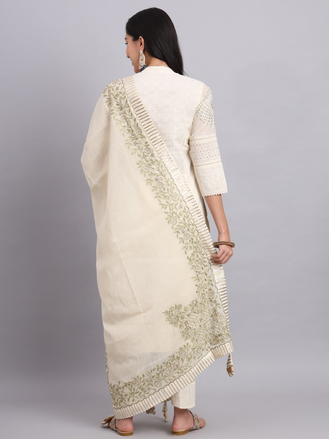 Blue Blossom Embroidered Kashmeeri Kurta Set for Women