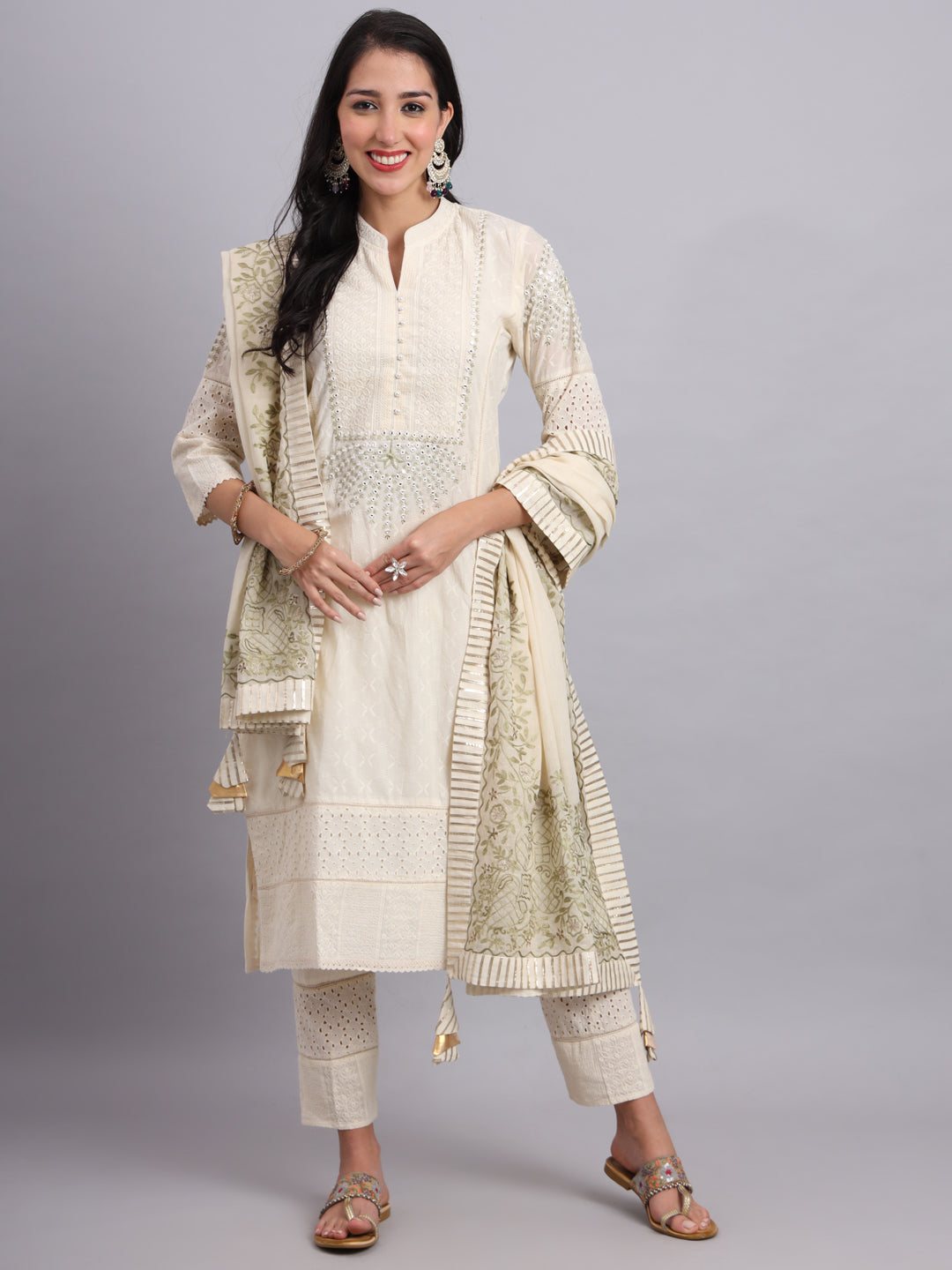 Blue Blossom Embroidered Kashmeeri Kurta Set for Women
