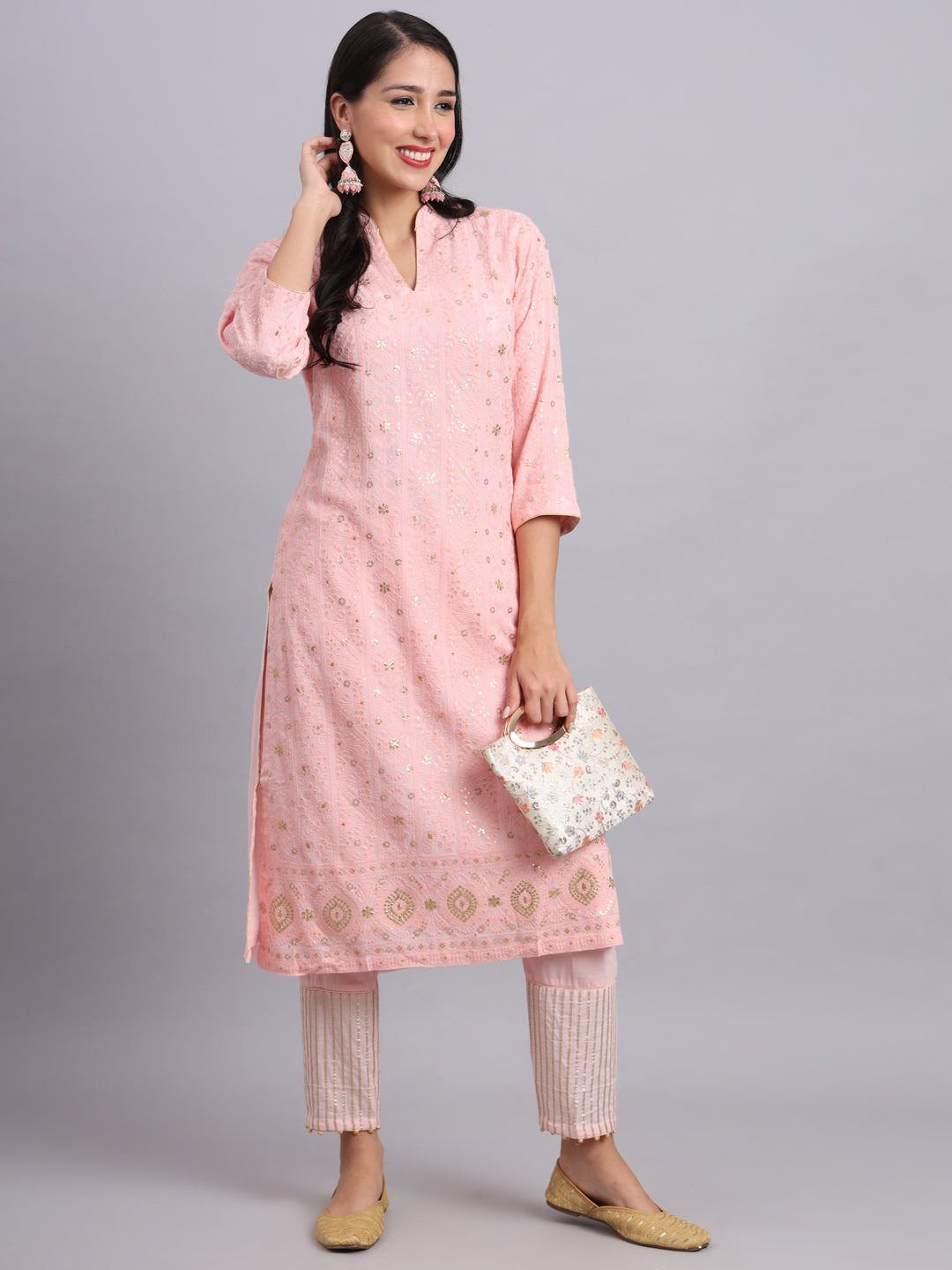 Lukhnavi Chikan Kari Kurta and Pants Set – Handcrafted Wear for Women