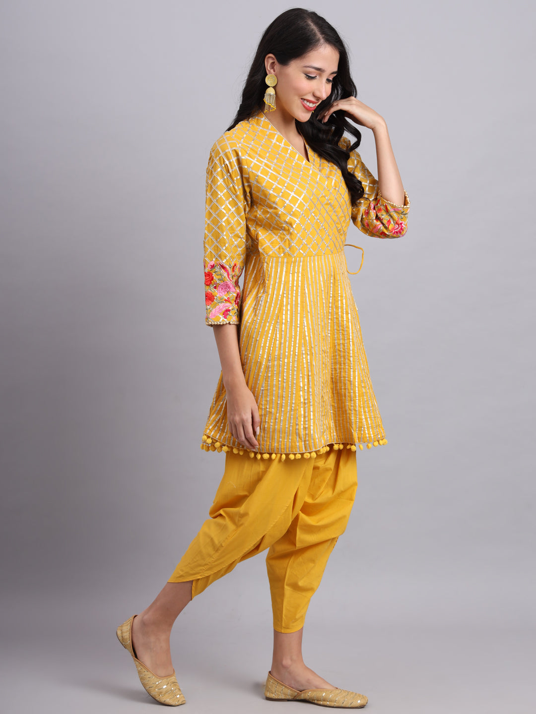 Sunflare Grace Ethnic Gota Kurti for Festive Wear – Traditional Designer Kurti for Women