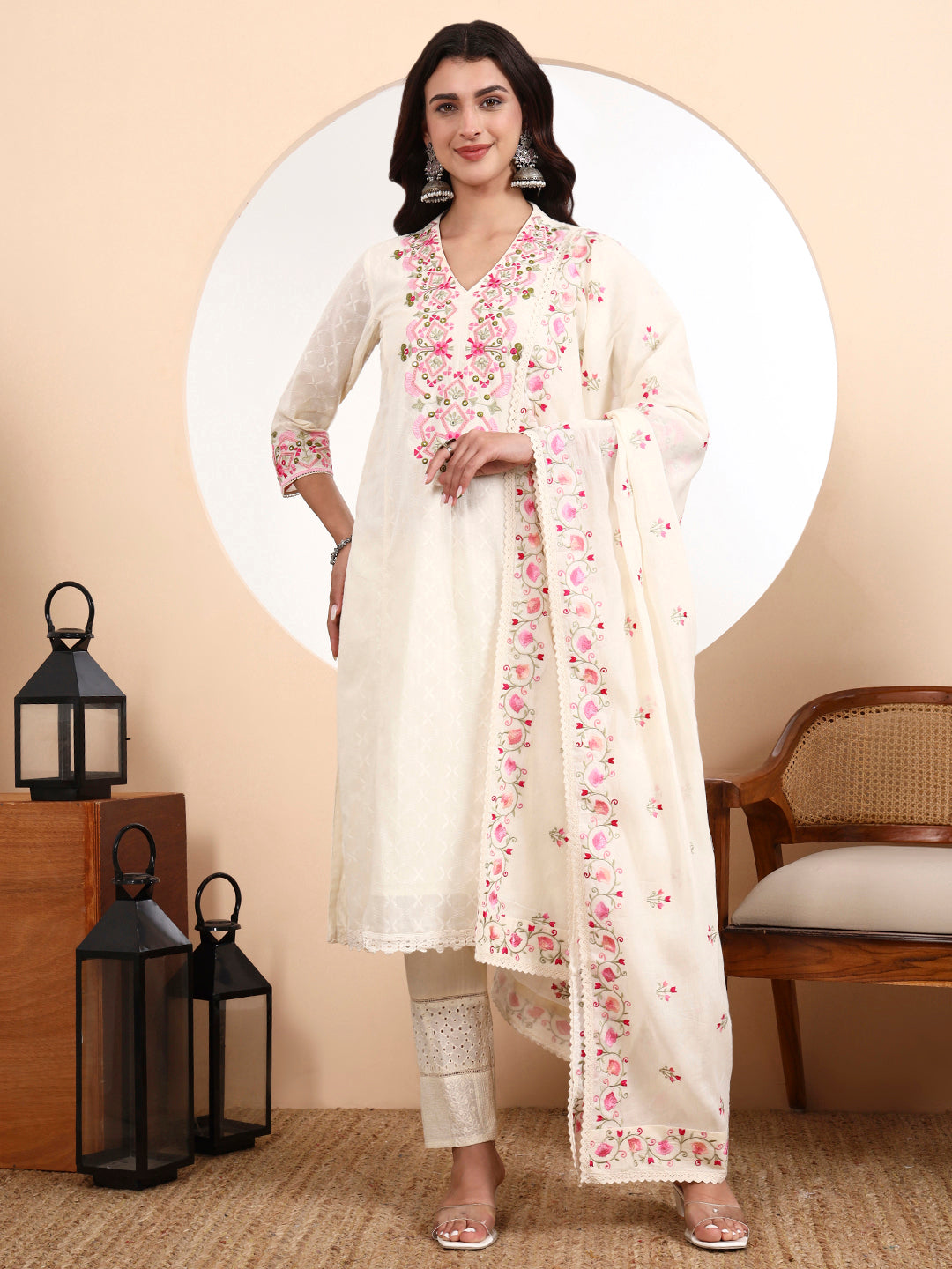 Kareena Kurta 3-Piece Set with Parsi Embroidery