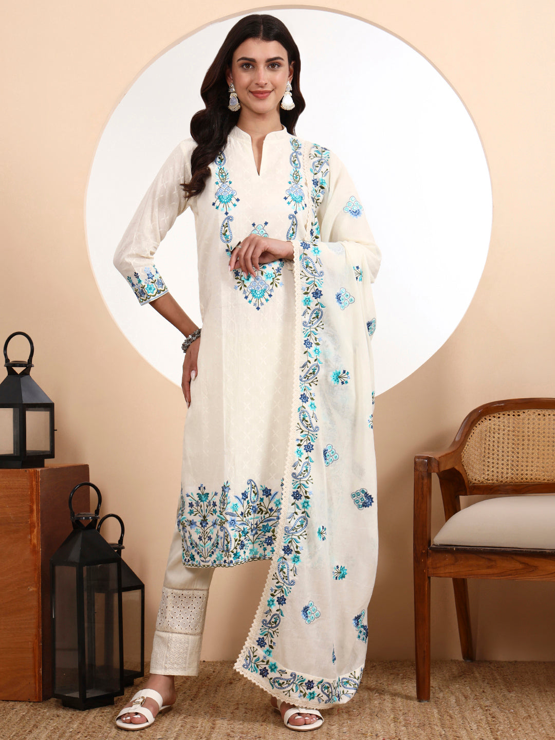 Kashmiri Parsi Embroidered Cotton Kurta Set with Dupatta