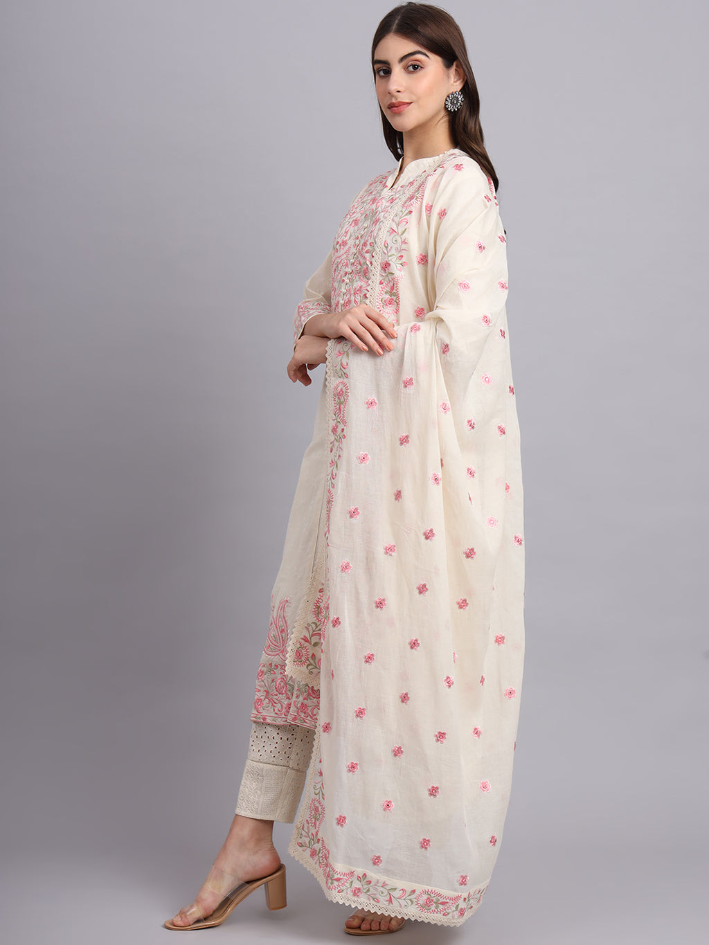 Safina Kurta Set – Designer Women’s Ethnic Outfit for Wedding & Festive Wear