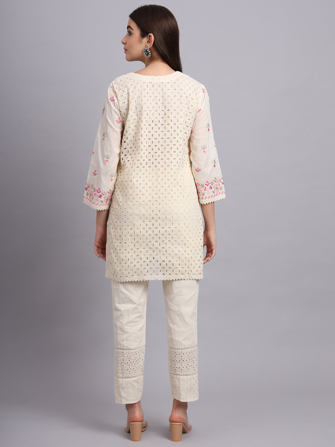 Safina Kurta and Pants (Short) – Women’s Ethnic Wear