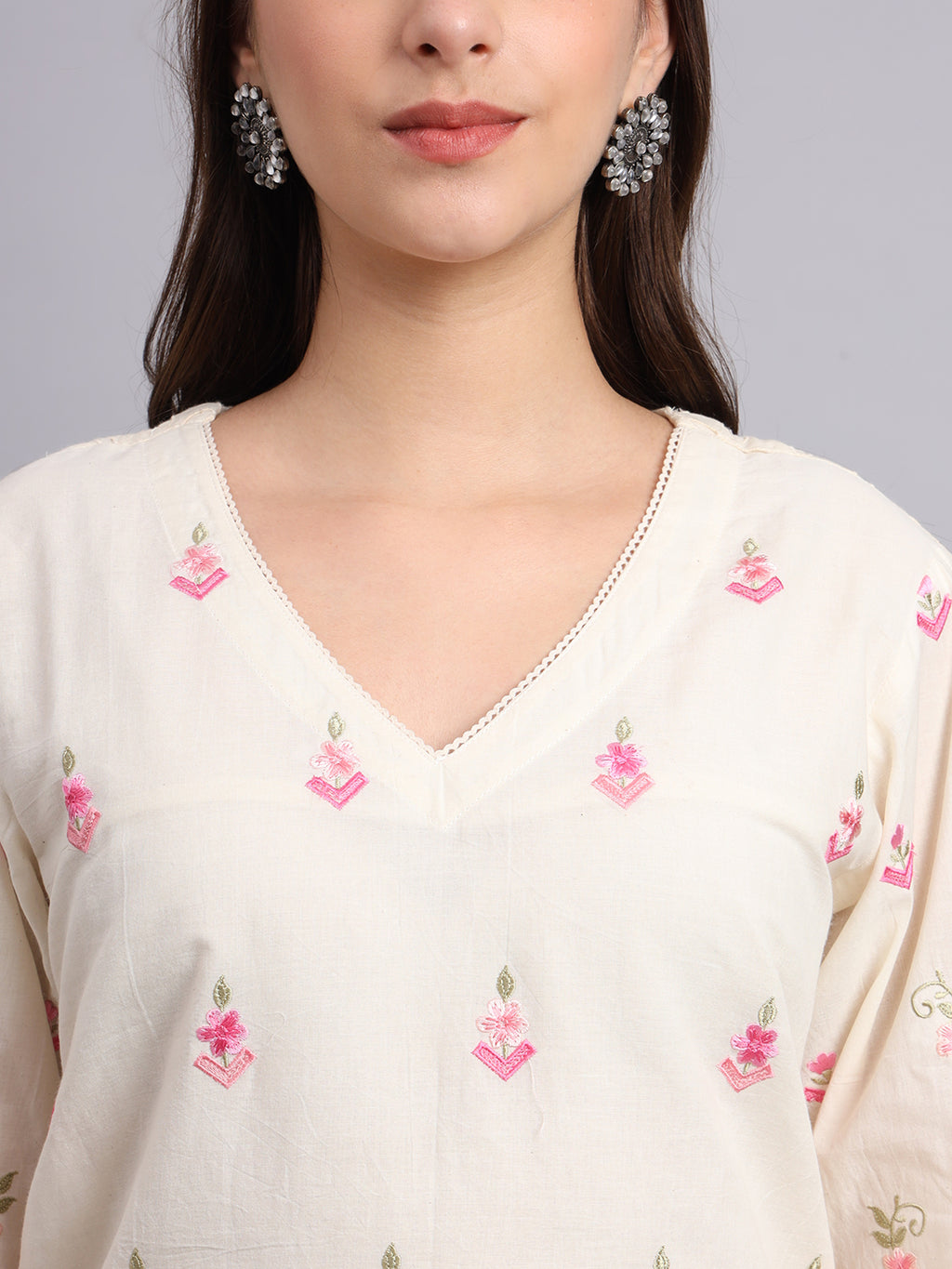 Safina Kurta and Pants (Short) – Women’s Ethnic Wear