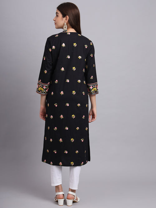 Black Floral Embroidered Kurta for Women – Elegant Ethnic Party Wear (Only Kurta))