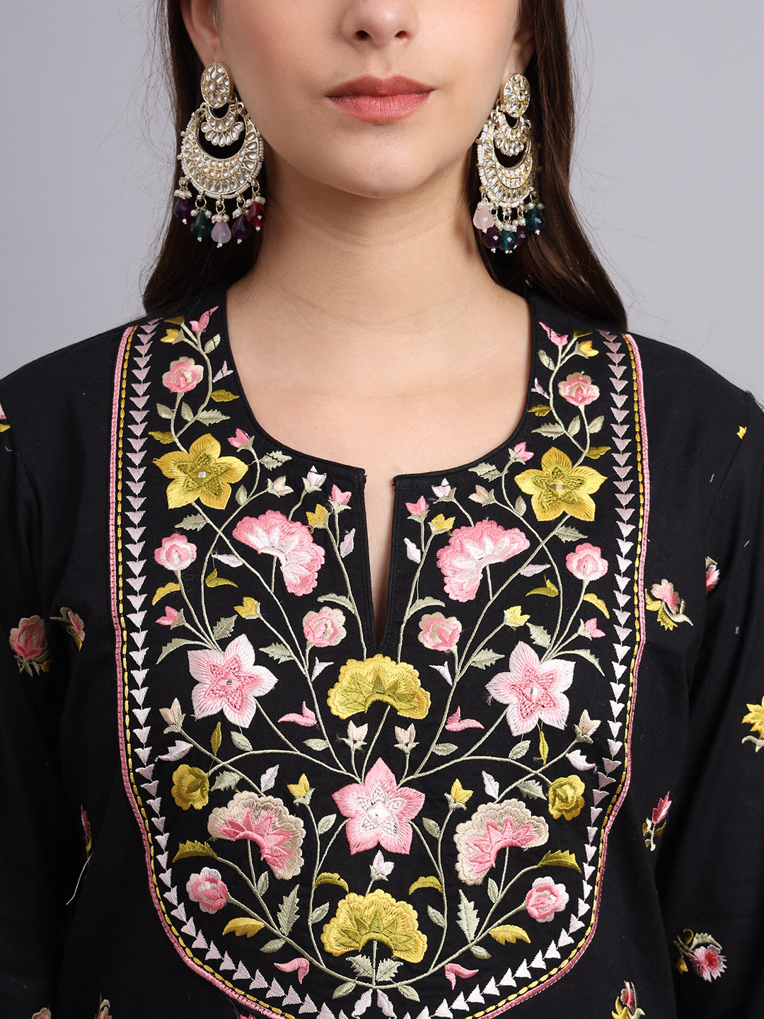 Black Floral Embroidered Kurta for Women – Elegant Ethnic Party Wear (Only Kurta))