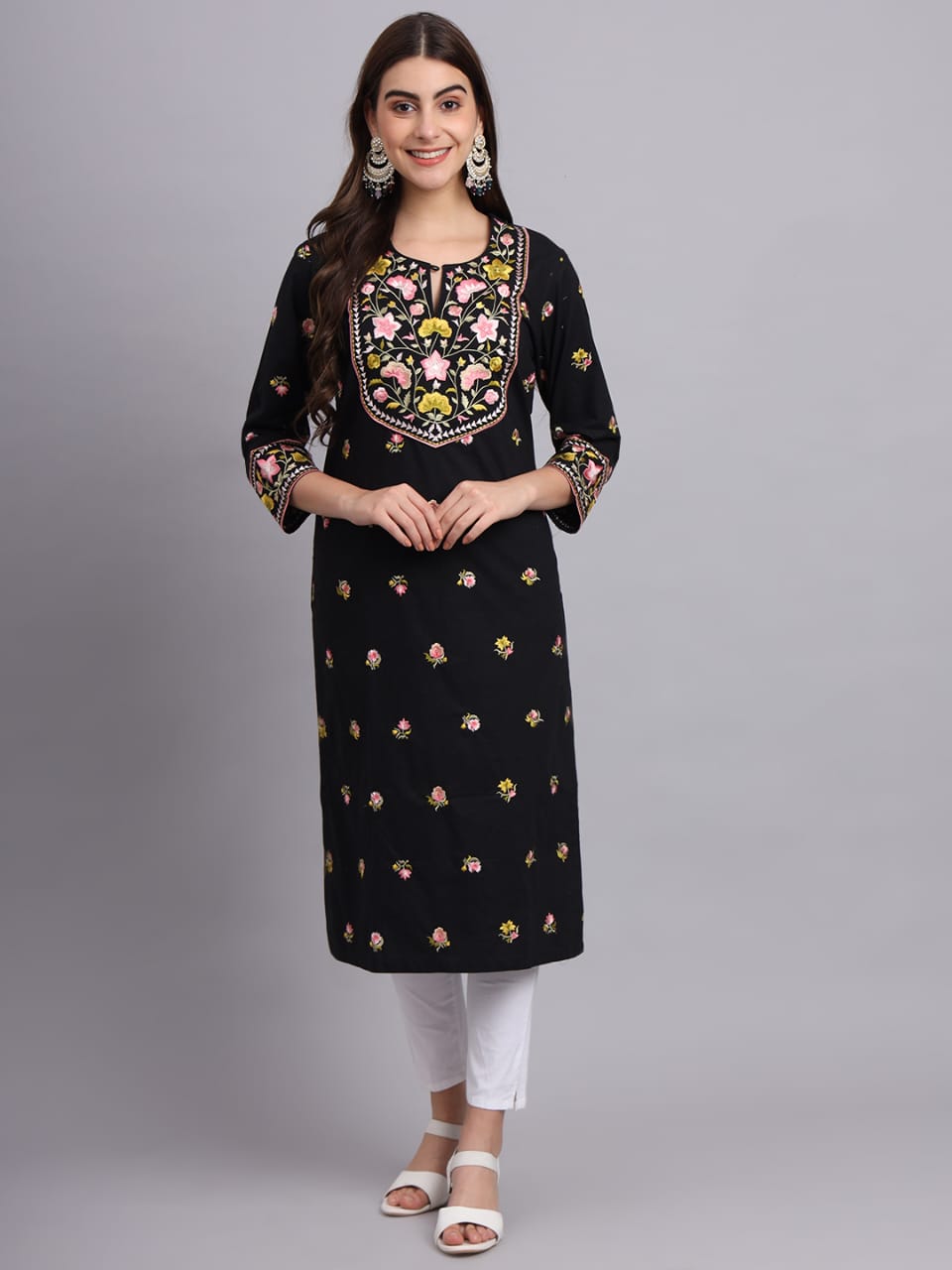 Black Floral Embroidered Kurta for Women – Elegant Ethnic Party Wear (Only Kurta))